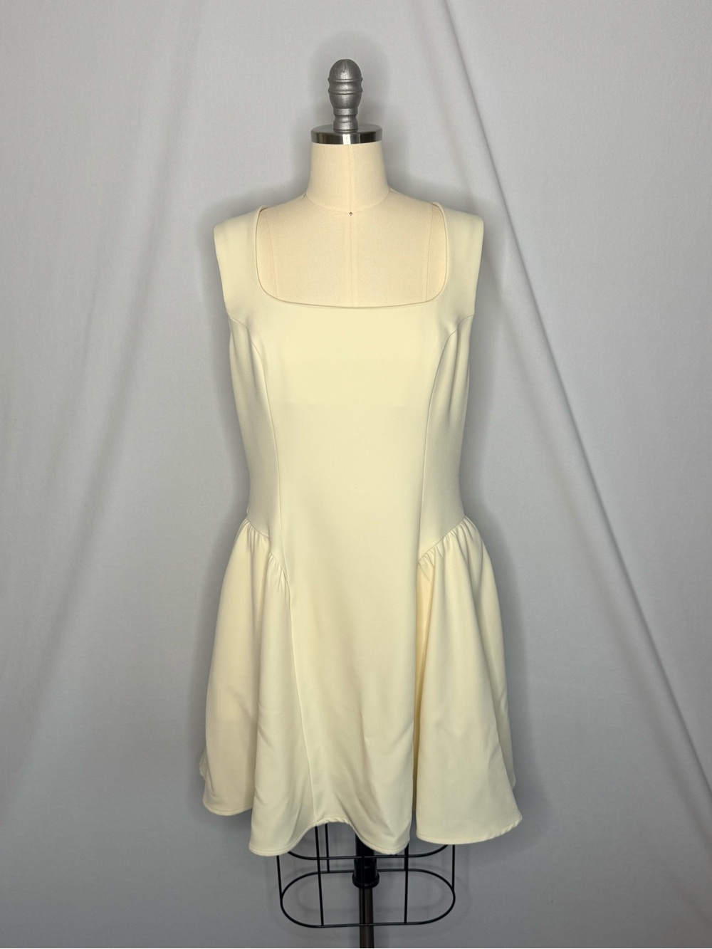 Avec Les Filles Butter Yellow Drop Waist Fit & Flare Mini Dress Size 6